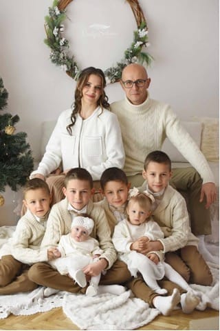 Семейство Вълкови: „В България няма политика за подкрепа на многодетните семейства“